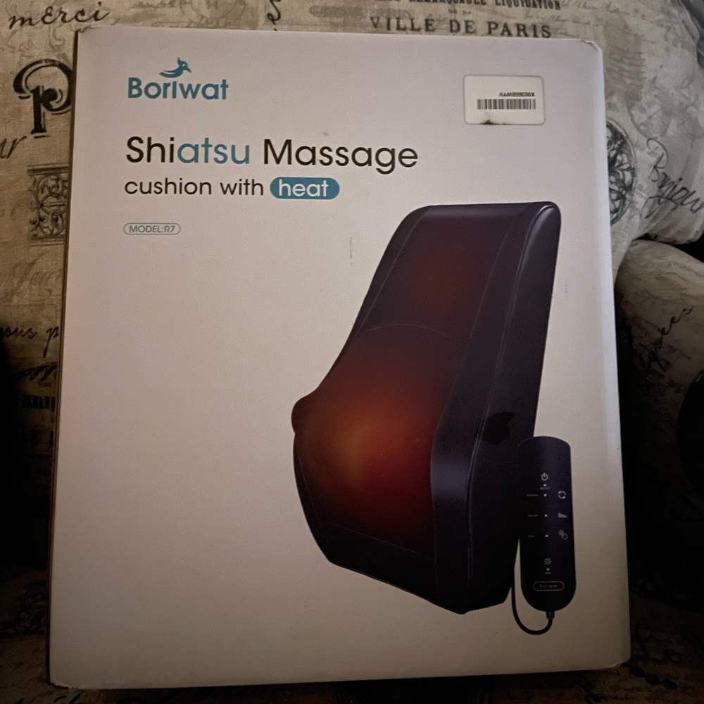 Massage cushion